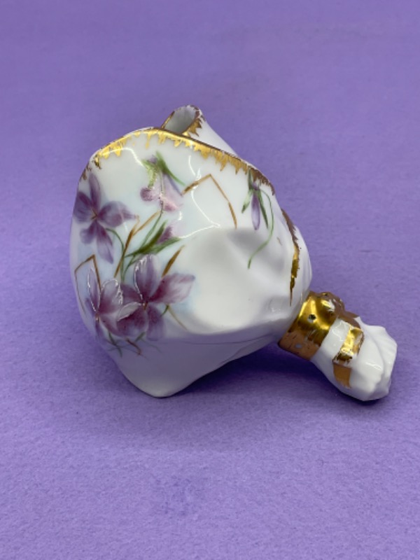 Pouyat 리모지 핸드페인트 바일렛 베이스 Pouyat Limoges Hand Painted Violet Vase circa 1900