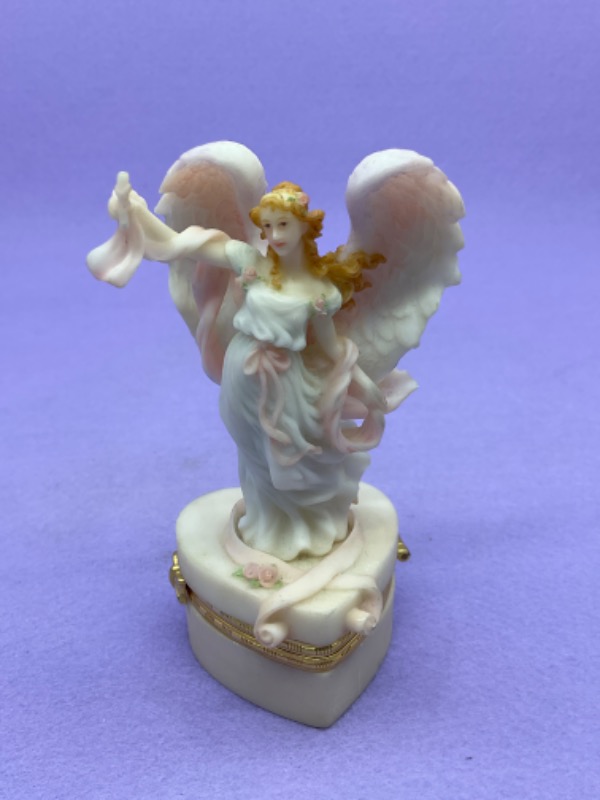 Seraphim Classics 수지 피겨린/트링킷 박스와 핀 Seraphim Classics Figurine Trinket Box with Lapel Pin by Roman 2000