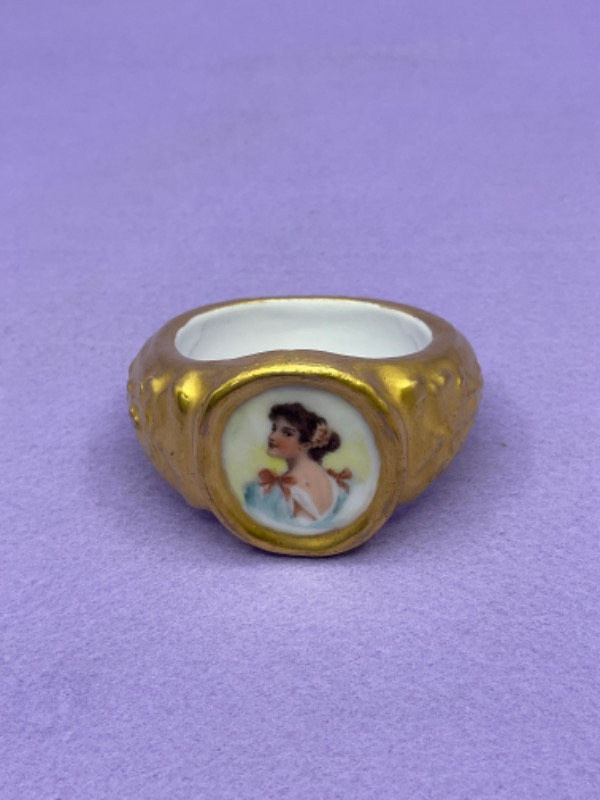 빅토리언 트렌스퍼 (전사) / 핸드페인트 내프킨 링 Victorian Transfer/Hand Painted Napkin Ring
