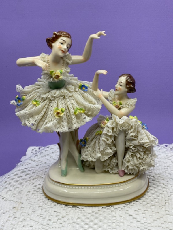 드레스덴 아트 레이스 피겨린 Dresden Art Lace Figurine circa 1950