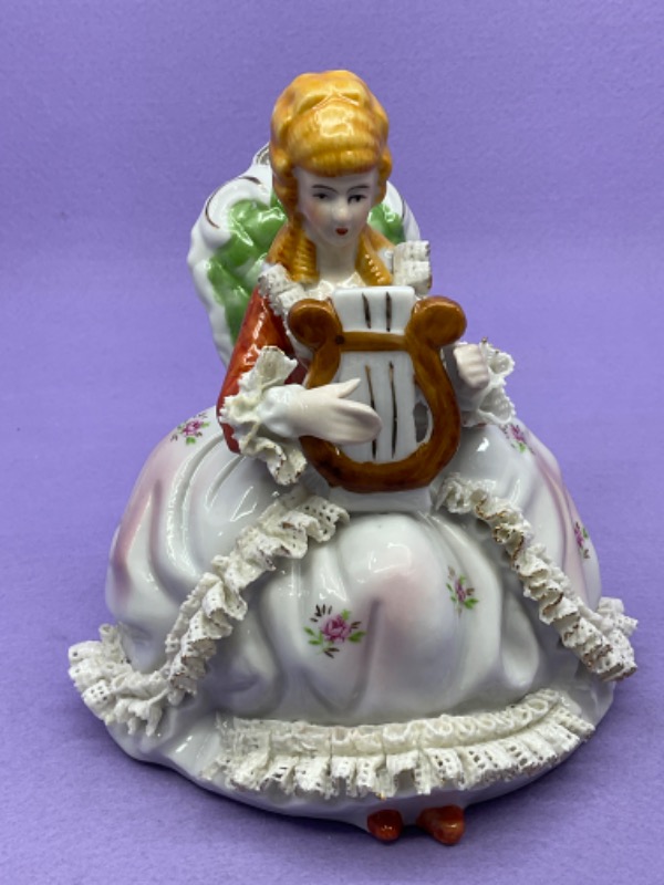 빈티지 도자기 피겨린 Vintage Porcelain Figurine